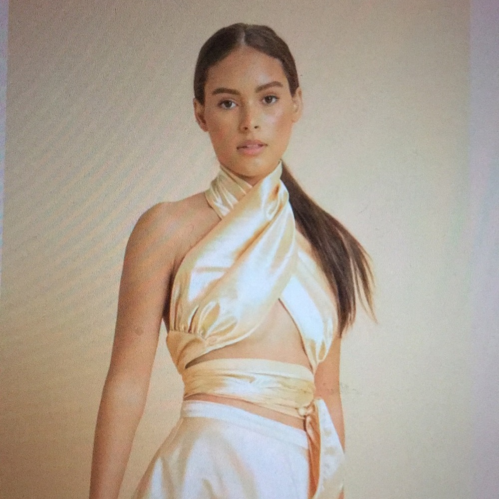 Saint Mojavi Silk wrap top